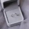 Anillos de Pareja con Alas de Ángel para Mujer, Lujo Ligero, Nicho, Anillos Ajustables de Gama Alta, Anillos a Juego para Hombre y Mujer, Regalo de San Valentín