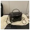 Mini Bolsa Feminina 2025 Novo Estilo Bolsa Transversal Fashion Inspirada na Chanel Bolsa Caixa Tendência Bolsa de Corrente Acolchoada