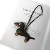 Colgante de perro salchicha lindo, colgante de bolsa de cachorro de cuero estilo Ruth de dibujos animados, llavero de pareja, decoración de coche