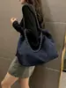 Bolso de mezclilla de gran capacidad para mujer, ligero, nuevo modelo verano 2024, bolso de hombro para estudiante universitario, bolso tote con cadena