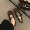 Diseño de Mocasines Planos Versátiles de Fácil Ponerse Metal Estilo Coreano Otoño/Invierno Retro Nuevo para Mujer 2026