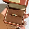 Moderna de Estilo Vintage, Gama Alta, Única, Exquisita, Versátil, de Nicho, Elegante, Personalizada, Lujosa, Color Dorado, Anillo de Mariposa con Diamantes Brillantes