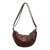 Bolso bandolera de gran capacidad y estilo para mujer, perfecto para el trabajo y los desplazamientos en otoño e invierno, nueva colección 2026, con estampado de leopardo y diseño de color liso con cierre de cremallera