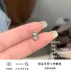 Pendientes Combinados de Gato Kt Chef Dulces y Coloridos de Acero de Titanio 316L Tornillos para Cartílago Auricular Pendientes de Zirconia Muy Brillantes Pendientes con Rosca Externa