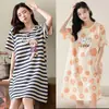 Camisola de verão feminina de manga curta, estilo coreano, plus size, solta e fofa, comprimento médio, pode ser usada fora de casa, pijama casual, roupa de casa