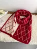 Bufanda Versátil de Cuadros Rojos Diamante de Gama Alta para Mujer Otoño e Invierno Tejida 100% Lana Bufanda Sombrero Hecha a Mano