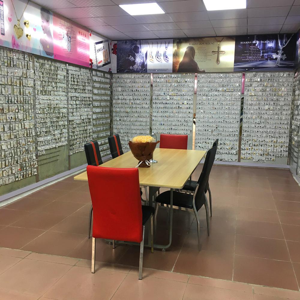 MUKOC7U%WN1Z%V{L@P5@ISM