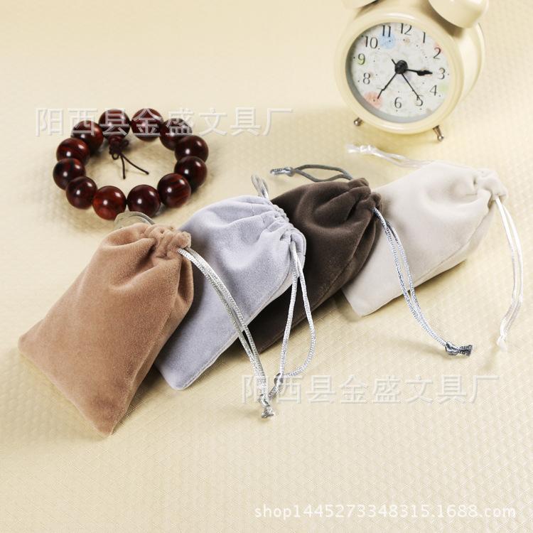 2629772737_1981050281