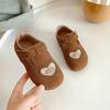 Sapatos Infantis 2025 Verão e Primavera Novos Sapatos Birkenstock para Meninas Sapatilhas para Meninas Pequenas Sapatos Touca Sola Macia Antiderrapante Sapatos para Crianças Pequenas