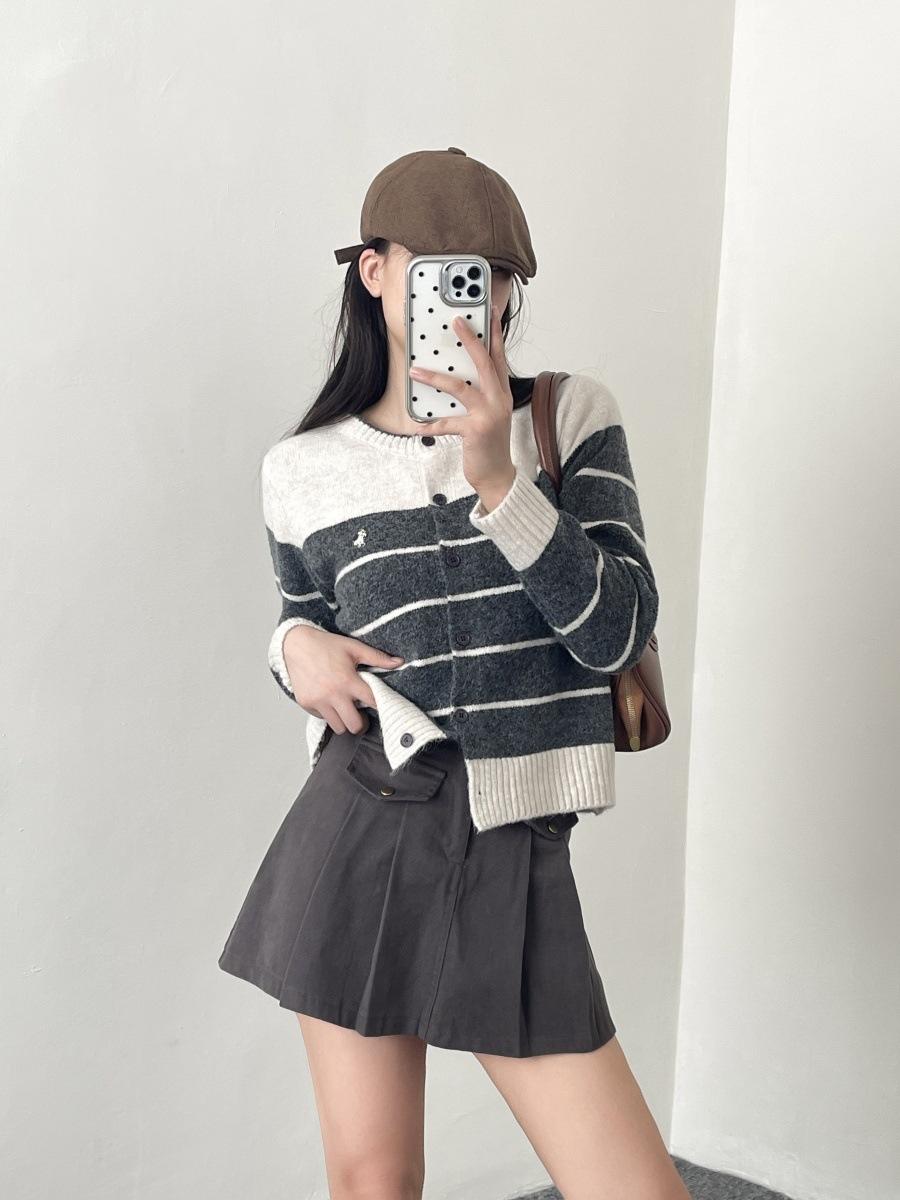 灰 (4).JPG