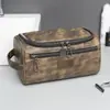 Necessaire Transfronteiriça para Homens, Portátil para Viagens de Negócios e Viagens, Couro PU de Alta Qualidade, Impermeável, Grande Capacidade, Novo Estilo, Design Simples