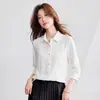 Nueva camisa blanca primavera/verano 2026 para mujer, diseño de nicho, cintura entallada, top de capas, talla petite
