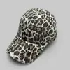 Boné de Baseball Americano Retrô Resistente com Estampa de Leopardo Lavada para Mulheres, Novo Boné de Sol Camuflado Bico de Pato Primavera/Verão para Homens
