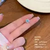 Brincos de Aço Titânio 316L com um Design Único de Floco de Neve Brilhante, Tarraxas de Rosca Externa para Cartilagem, Piercings para Mulheres