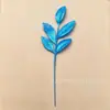 Ramas Navideñas Doradas de 33 cm con 6 Hojas, Suministradas por Amazon para Comercio Electrónico Transfronterizo, Decoración de Corona para Árbol de Navidad con Hojas Doradas