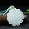 Pingente de Jade Verde Tianshan de Xinjiang com Padrões de Flores Flutuantes, Apresentando Buda, Guanyin e Ruyi, um Pingente de Jade que Dizem Responder a Todos os Pedidos, com Pixiu e Cabaça