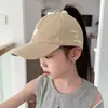 Gorra de Béisbol para Padres e Hijos, Gorra Infantil, Sencilla de Color Sólido, Visera Suave, Ala Ancha, Protección Solar, Versátil Gorra de Béisbol