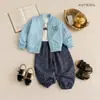 Conjunto de Chaqueta Bordada con Letras para Niños Primavera y Otoño 2026 Nueva Chaqueta Moderna y Genial para Niños Pantalones Jogger a Cuadros