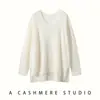 Suéter de tricô feminino fino, finamente trabalhado, de comprimento médio, com fenda lateral, caimento solto, gola V de cashmere, top emagrecedor