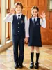 Nueva colección de otoño de uniformes escolares para estudiantes de primaria: vestidos para niñas, conjuntos unisex estilo universitario, uniformes de coro y conjuntos de uniforme para jardín de infantes