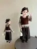 Conjunto de Tres Piezas de Chaleco de Punto Estilo Bosque para Niñas 2026 Otoño Nueva Moda Pantalones Anchos para Niños Conjunto de Primavera y Otoño
