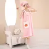 Touca Seca-Cabelo Espessa Absorvente com Estampa de Frutas, Toalha de Banho Vestível, Saia de Banho com Alça para Uso Doméstico, Conjunto de Duas Peças de Touca de Banho, Lã Coral
