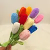 Ramo Hecho a Mano Tulipán Cerrado Tejido Terminado Flor de Lana Ganchillo Tejido Flor Artificial Tulipán Flor Tejida