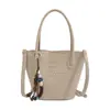 Bolsa feminina de trama vintage, nova versão coreana outono e inverno 2026, bolsa tote simples de grande capacidade para ombro para o dia a dia