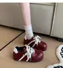 Tênis de treino alemães retrô em couro macio esculpido para mulheres, nova coleção de outono 2026, com cadarço, color block, sola reta, sapatos casuais, tênis versáteis para mulheres
