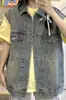 Em estoque Jaqueta Jeans Masculina com Design Sense Colete Personalidade Simples Marca Tendência Colete Sem Mangas Macacão Solto Jaqueta