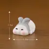 Decoraciones de paisajes en miniatura: un conjunto lindo y creativo de pequeñas figuras de conejos, figuras de animales y adornos de resina para escritorios