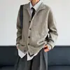 Nuevo cárdigan de punto para hombre estilo "old money" japonés vintage de primavera, cuello alto, color liso, simple y versátil, suéter casual