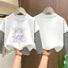 Camiseta de manga larga a rayas de algodón puro para niña, top elegante nuevo para niños 2026, camiseta interior de otoño de dibujos animados para niña pequeña