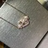 Collar con Hebilla de Herradura Pequeña en Forma de Ocho de la Familia Fei para Mujer Diseño de Moda Full Diamond Versión Alta Hebilla de Herradura con Diamante Incrustado CNC
