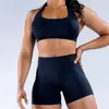 Top de yoga curto transfronteiriço europeu e americano, regata de alta elasticidade em três camadas com sutiã embutido, costas e ombros bonitos, gola halter, confortável e justo ao corpo