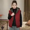 Colete acolchoado com capuz casual reversível estilo coreano para mulheres, coleção outono/inverno 2026, emagrecedor, versátil e elegante, peça de outer wear sem mangas
