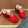 Zapatos Estilo Alemán con Aumento Oculto de Altura Otoño 2026 Nuevo Retro Estrella Estilo Coreano Versátiles Suela Suave Transpirable Suela Gruesa Casual Zapatos para Mujer