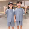 Pijama Infantil, Shorts de Seda Gelada de Manga Curta para Meninos, Conjunto de Roupa de Casa de Verão Fina para Crianças Maiores, Roupa de Ar Condicionado para Crianças