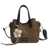 Nova Bolsa Tote de Nicho Primavera 2026, Bolsa Transversal de Alta Qualidade para o Dia a Dia, Bolsa Saco Popular para Mulheres no Atacado