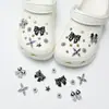 2026 Moda Nuevo Versátil Zueco de Oso con Cuentas Accesorios para Zapatos DIY Dijes Desmontables para Zapatos Hebillas de Zapatos de Alta Gama