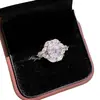 Anillo de Lujo Ligero de Moda con Imitación de Moissanita Corte Marquesa con Rodeado en Forma de Huevo de Paloma, Venta Caliente Transfronteriza Europea y Americana Anillo de Diamante de Alto Carbono Super Brillante