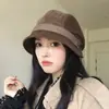 Novo Chapéu Equestre Feminino Tendência para Outono e Inverno, Chapéu Octogonal Pregueado em Camurça Que Faz o Rosto Parecer Menor, Boina Estilo Japonês e Coreano Chapéu de Jovem Repórter Venda por Atacado