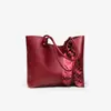Bolsa de Gran Capacidad para Mujer, Moderna y Versátil, Nuevo Estilo 2026, Bolso Tote Casual de un Solo Hombro de Color Sólido, para el Trabajo y los Viajes Diarios