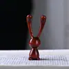 Raspador de Nariz Criativo Feito de Sândalo Vermelho de Folha Pequena e Madeira de Cedro, Pequeno Bastão de Massagem em Formato de Coelho para Levantar a Mandíbula, Pressionar as Têmporas e Massagem de Pontos de Acupuntura, Presente