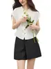 Camisa para Mujer 2026 Nuevo Estilo de Verano con Diseño de Cintura Elástica, Suave y Elegante, Corte Ajustado, Favorecedora, Disimuladora, con Mangas Volantes