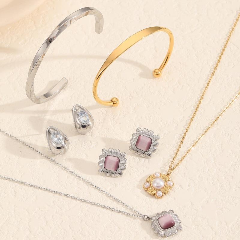 308A5219_20240918_085647