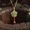 Abanico Flor de Ciruelo Linglong Frijol Rojo Acacia Chapado en Oro Collar Wada Sapa Estilo Clásico Colgante Vintage Elegante Estilo Femenino