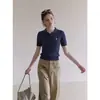 Camiseta de Punto Retro Azul Marino con Cuello Polo para Mujer, Verano Estilo Universitario Adelgazante Bordada Trenzada de Manga Corta Cintura Ceñida