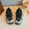 Zapatos Infantiles de Moda Versátiles para Exteriores Modelo Otoño 2026 Malla Transpirable Zapatos Deportivos Infantiles con Velcro y Suela Suave