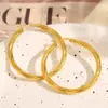 Pendientes Personalizados de Moda Simple Europea y Americana Versátiles y con Atmósfera Pendientes Chapados en Oro de 18K Estilo Retro Círculo Geométrico Sentido de Alta Gama para Mujeres